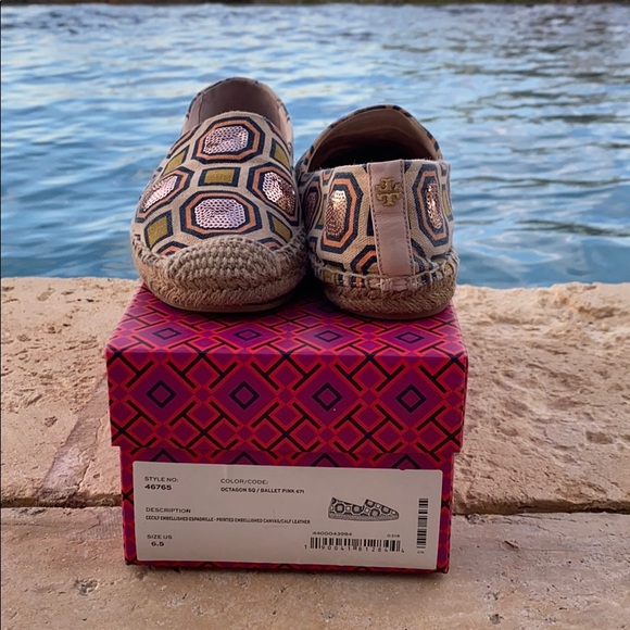 Tory Burch Shoes - 🎀HOST PICK🎀 Tory Burch Espadrilles